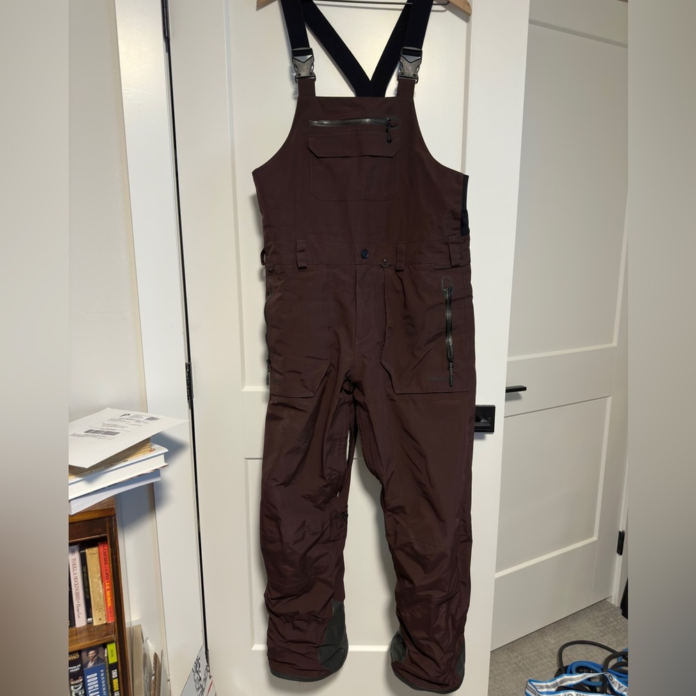 Volcom Gore-Tex bib for ski & snowboard